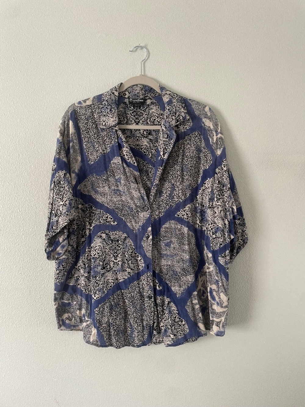 Caribou Button Up Size Large
